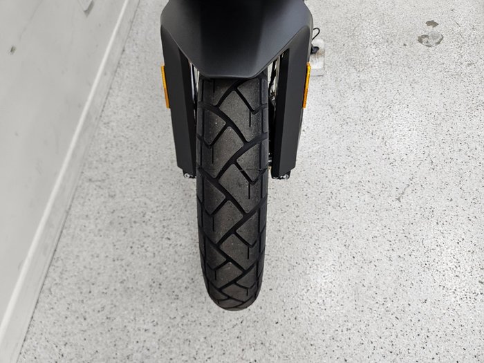2025 CFMOTO MT White