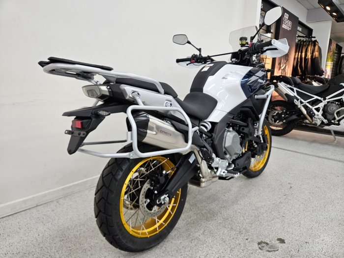 2025 CFMOTO MT White