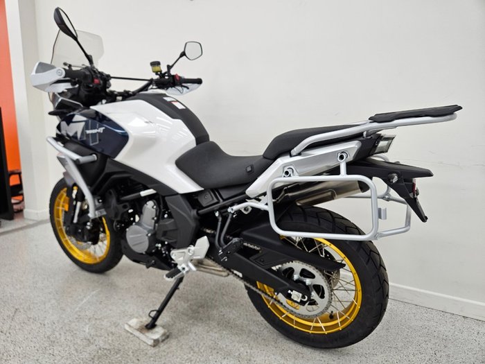 2025 CFMOTO MT White