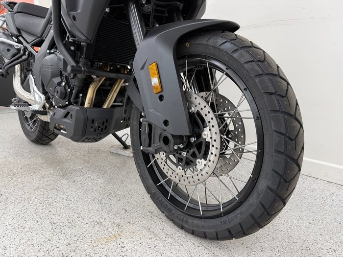 2025 CFMOTO MT Black