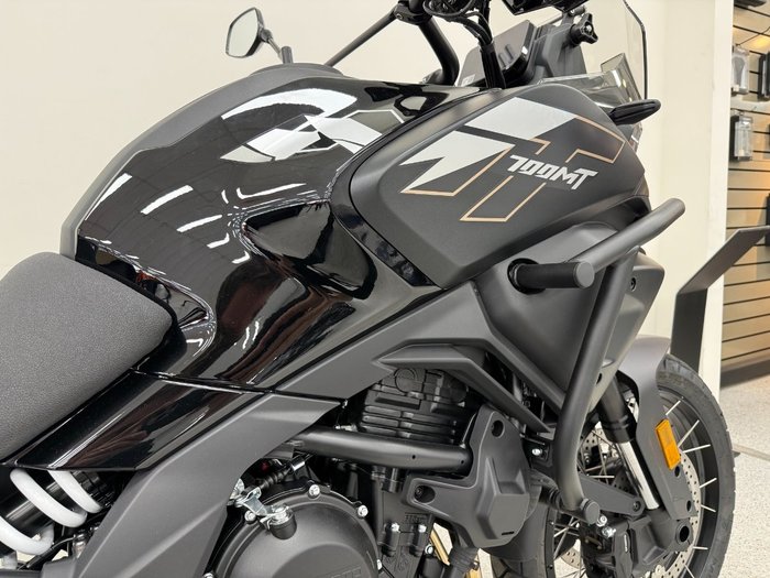 2025 CFMOTO MT Black