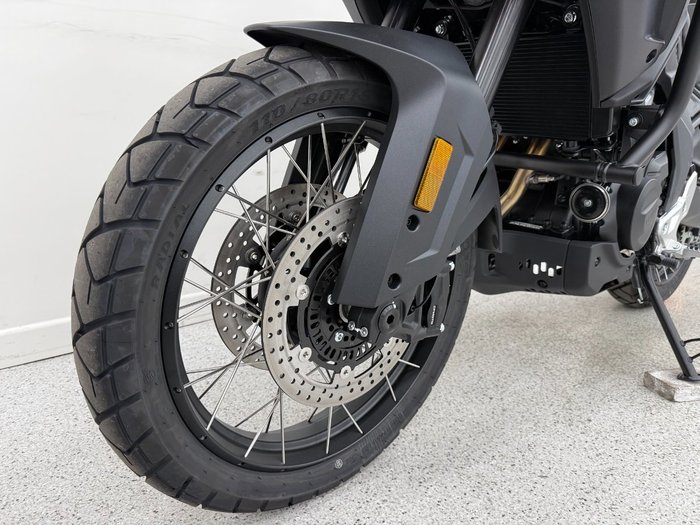 2025 CFMOTO MT Black