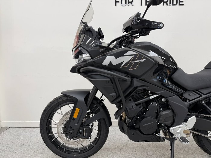 2025 CFMOTO MT Black