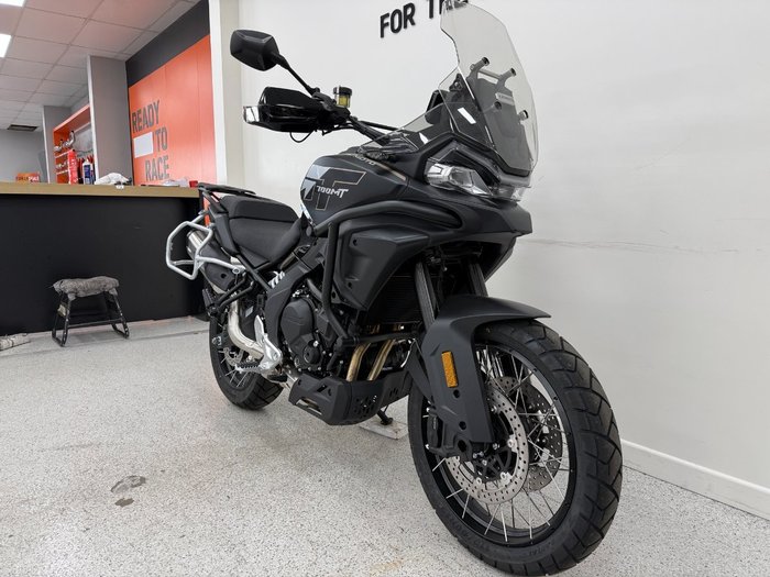 2025 CFMOTO MT Black