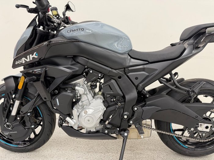 2025 CFMOTO 2025 CF Moto 675CC 675NK ABS Road TUNDRA GREY