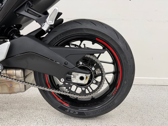 2025 CFMOTO 675 SR-R AEROLITE G