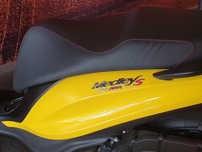 2023 Piaggio Medley 150 S Medley Yellow