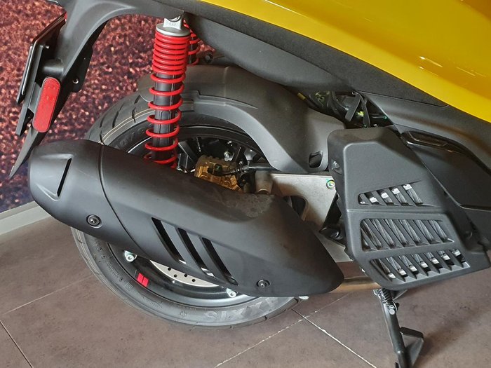 2023 Piaggio Medley 150 S Medley Yellow