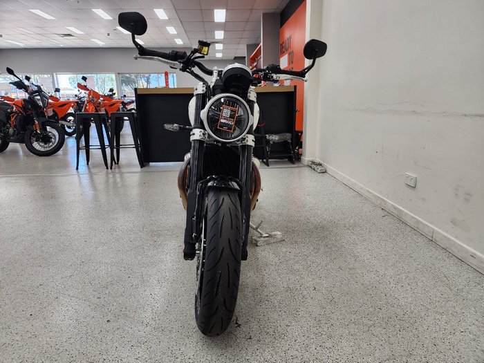 2025 Triumph 2025 TRIUMPH 1200CC SPEED TWIN 1200