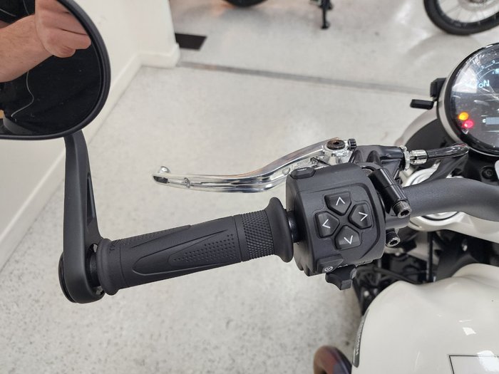 2025 Triumph 2025 TRIUMPH 1200CC SPEED TWIN 1200