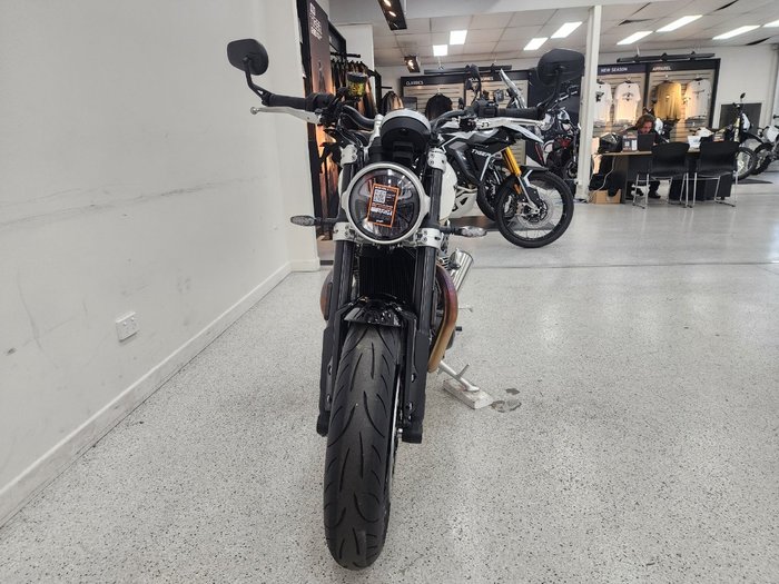 2025 Triumph 2025 TRIUMPH 1200CC SPEED TWIN 1200