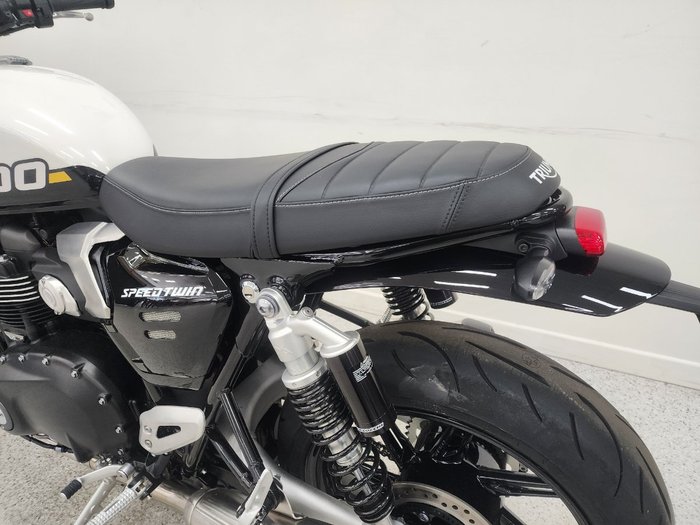 2025 Triumph 2025 TRIUMPH 1200CC SPEED TWIN 1200