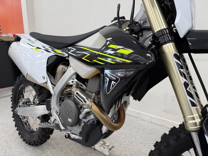 2026 Triumph 2026 Triumph 450CC TF 450-E Motocross BLACK/WHITE