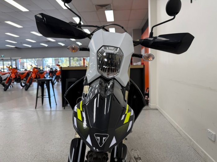 2026 Triumph 2026 Triumph 450CC TF 450-E Motocross BLACK/WHITE