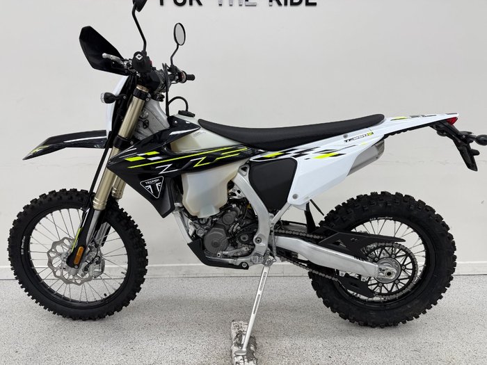 2026 Triumph 2026 Triumph 250CC TF 250-E Motocross BLACK/WHIT
