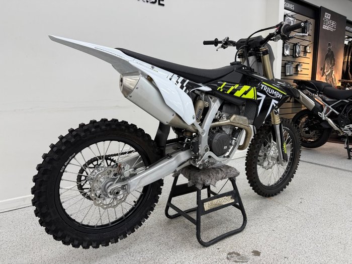 2024 Triumph TF 250-X BLACK/WHIT
