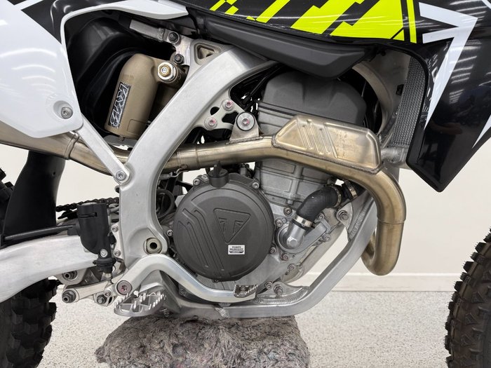 2024 Triumph TF 250-X BLACK/WHIT