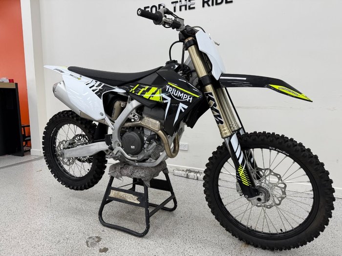 2024 Triumph TF 250-X BLACK/WHIT