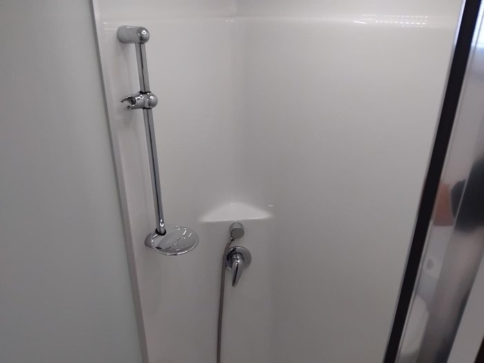 2018 Crusader Excallibur Prince With Centre Ensuite And Rear Club Lounge