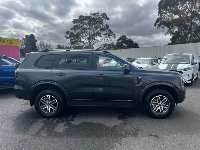 2025 Ford Everest Trend