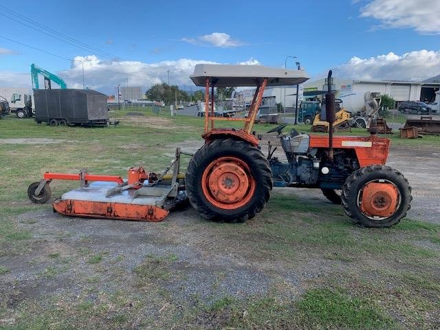 1983 Same 1983 Same Condor 55V Tractor