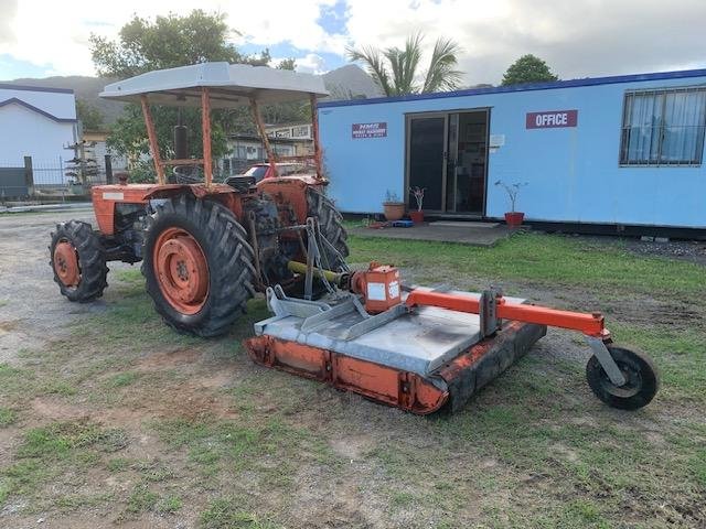 1983 Same 1983 Same Condor 55V Tractor