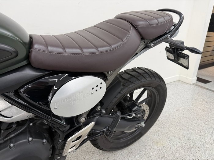 2025 Triumph 2025 Triumph 400CC SCRAMBLER 400 WHITE/GREEN