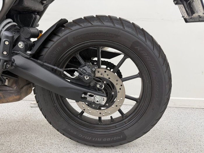 2025 Triumph 2025 Triumph 400CC SCRAMBLER 400 WHITE/GREEN