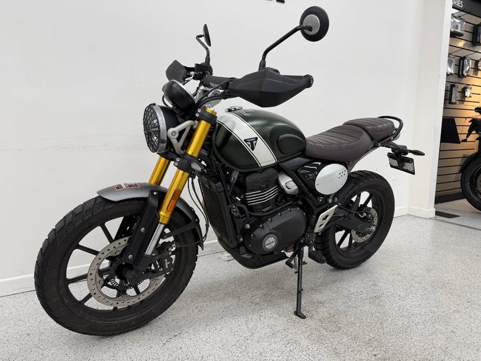 2025 Triumph 2025 Triumph 400CC SCRAMBLER 400 WHITE/GREEN