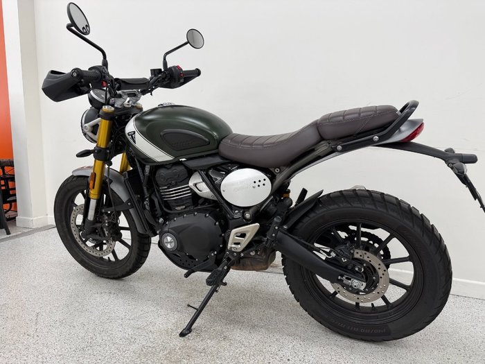 2025 Triumph 2025 Triumph 400CC SCRAMBLER 400 WHITE/GREEN