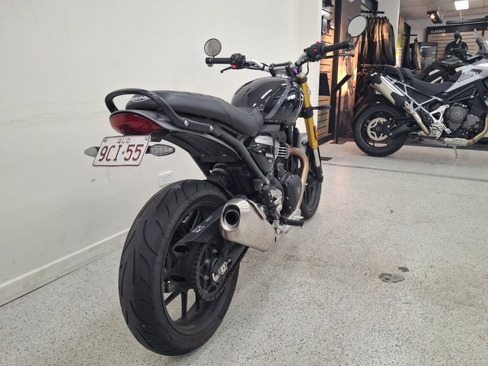 2025 Triumph 2025 Triumph 400CC SPEED 400 Black