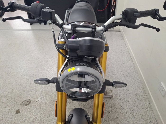 2025 Triumph 2025 Triumph 400CC SPEED 400 Black