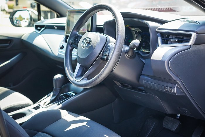 2025 Toyota COROLLA Ascent Sport