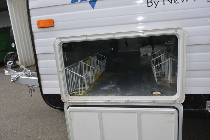 2018 New Age Caravans Manta Ray 19FT