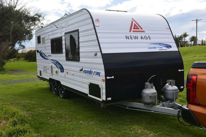 2018 New Age Caravans Manta Ray 19FT