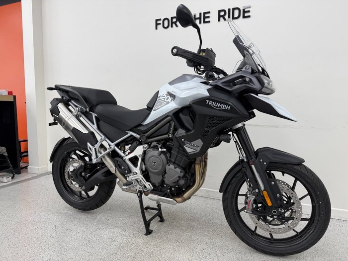 2026 Triumph TIGER 1200 GT PRO SNOWDONIA WHITE