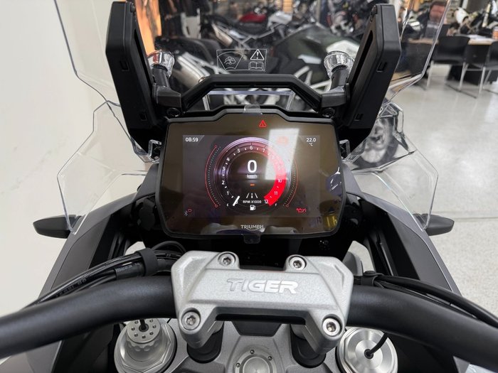 2026 Triumph TIGER 1200 GT PRO SNOWDONIA WHITE