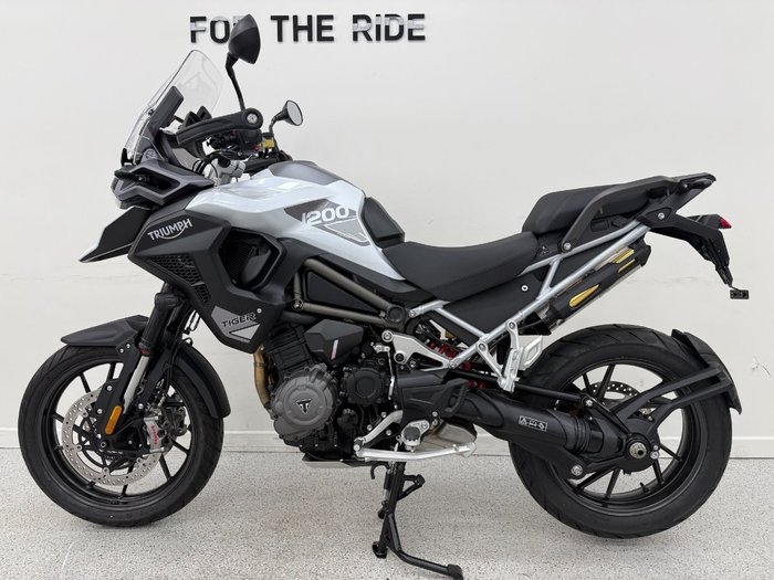 2026 Triumph TIGER 1200 GT PRO SNOWDONIA WHITE