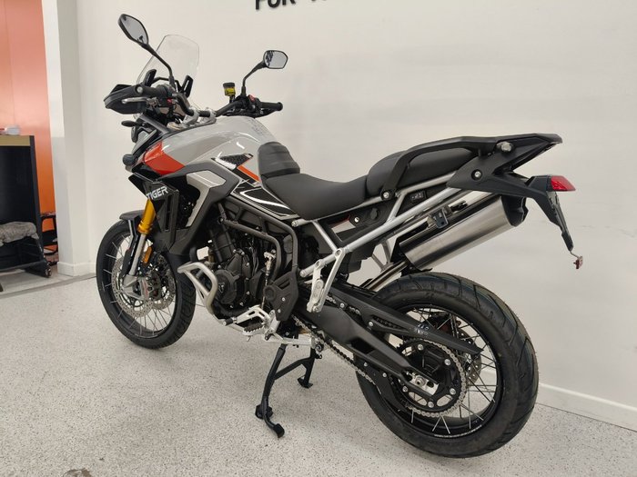 2025 Triumph TIGER 900 RALLY PRO Ash Grey / Intense Orange