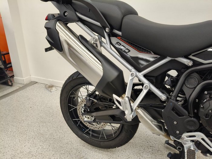 2025 Triumph TIGER 900 RALLY PRO Ash Grey / Intense Orange