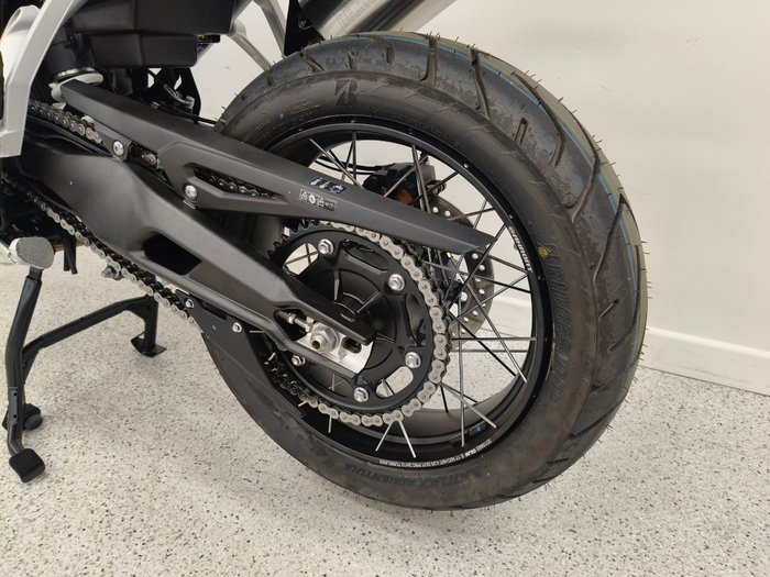 2025 Triumph TIGER 900 RALLY PRO Ash Grey / Intense Orange