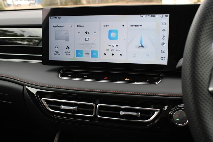 2025 MG HS Hybrid+ Essence