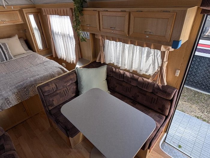 2006 Majestic 17' Tourer Poptop - Stock Clearance Sale