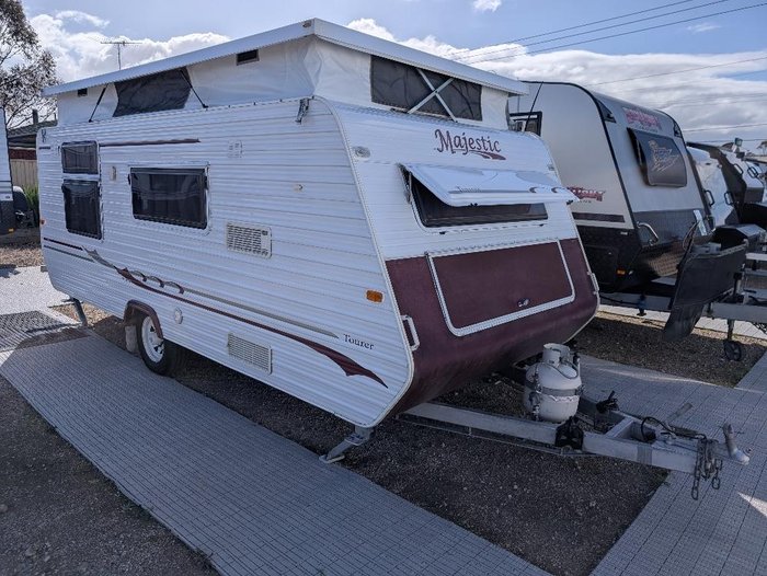 2006 Majestic 17' Tourer Poptop - Stock Clearance Sale