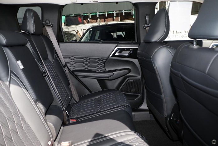 2025 Mitsubishi Outlander Exceed ZM MY25 AWD Black Diamond