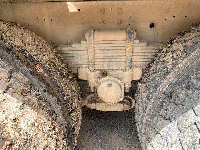 2004 Hino 500 Fm 1628 Agitator