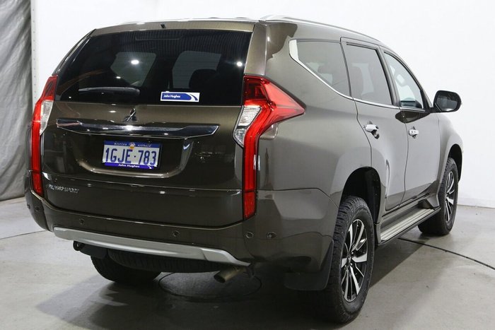 2017 Mitsubishi Pajero Sport Exceed