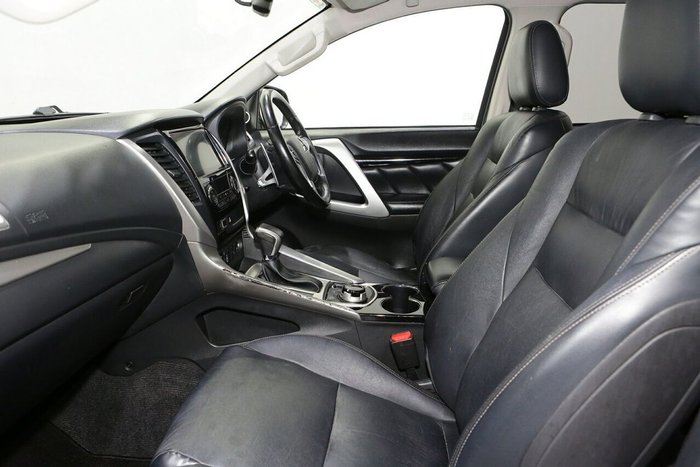 2017 Mitsubishi Pajero Sport Exceed