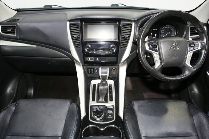 2017 Mitsubishi Pajero Sport Exceed