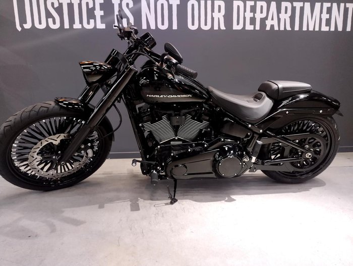 2025 Harley-Davidson Breakout 117 (FXBR) Softail Black